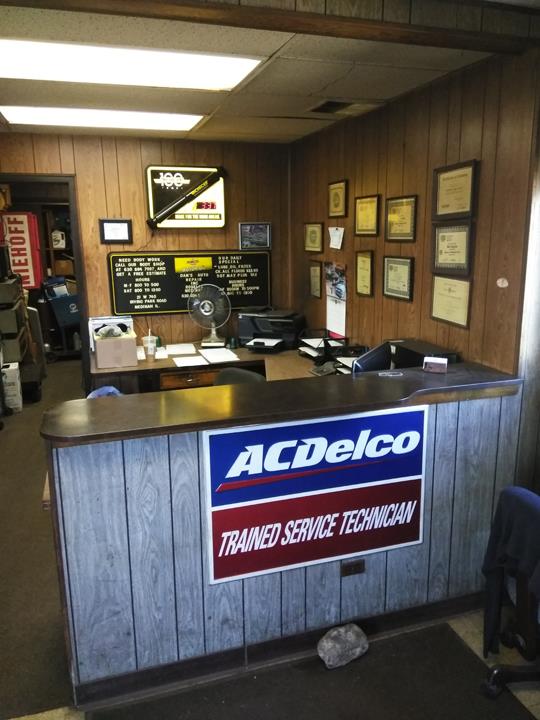 Dan's Auto Repair Roselle, IL